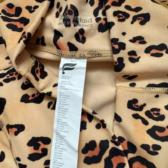 Fabletics Define PowerHold High-Waisted 7/8 Legging, Size M - Picture 10 of 15